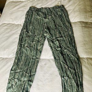 Uniqlo women drape jogger pants